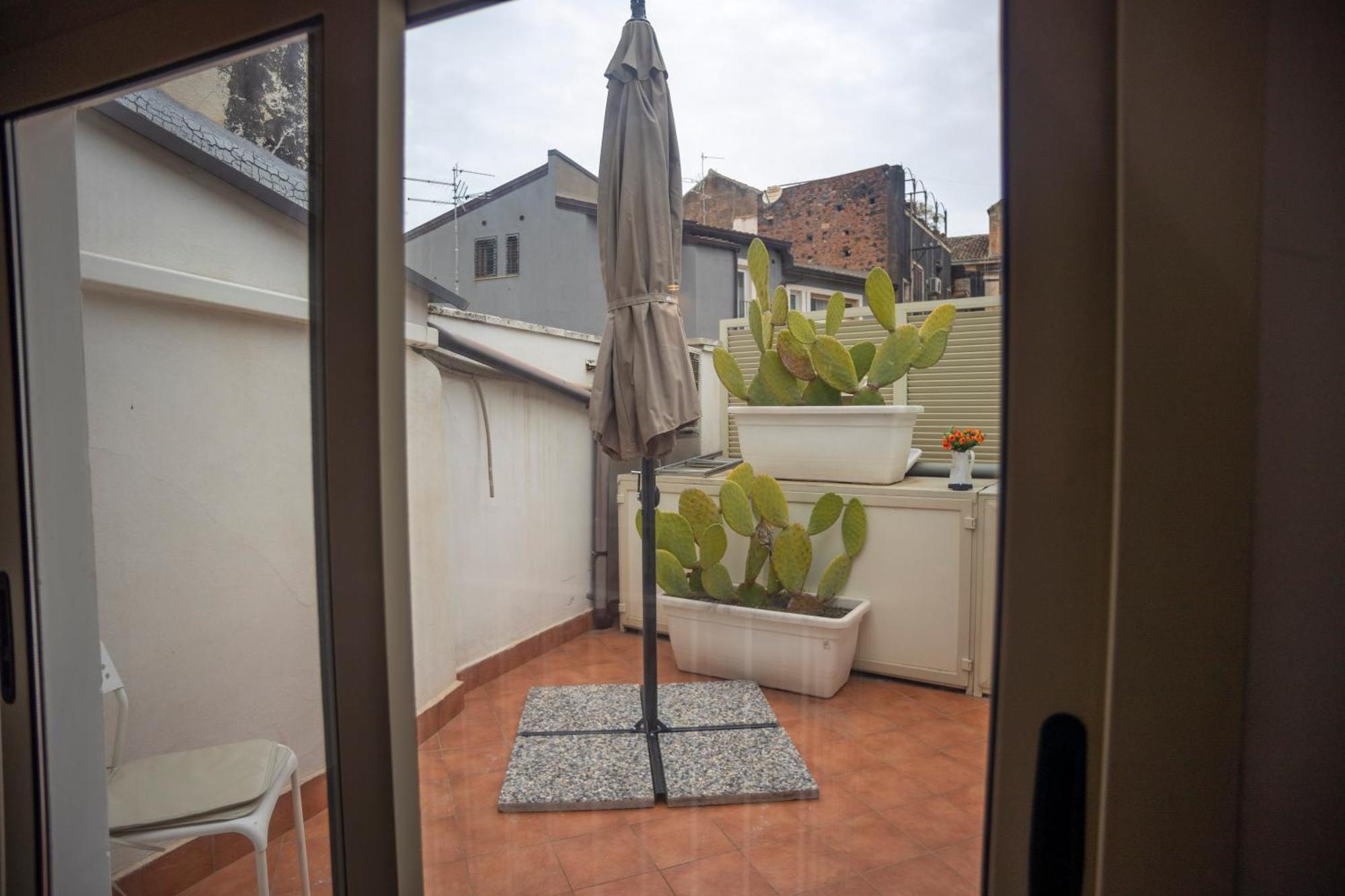 Katane' Room'S Catania Bagian luar foto