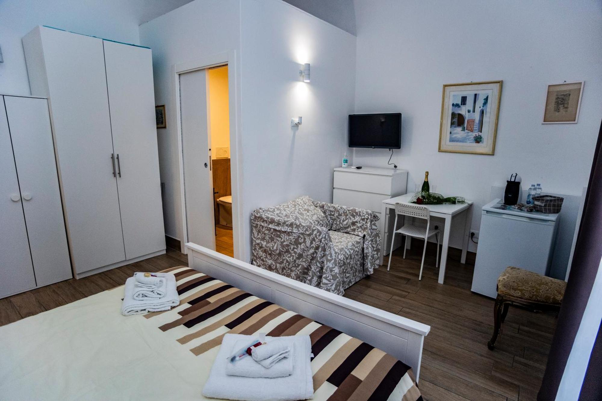 Katane' Room'S Catania Bagian luar foto