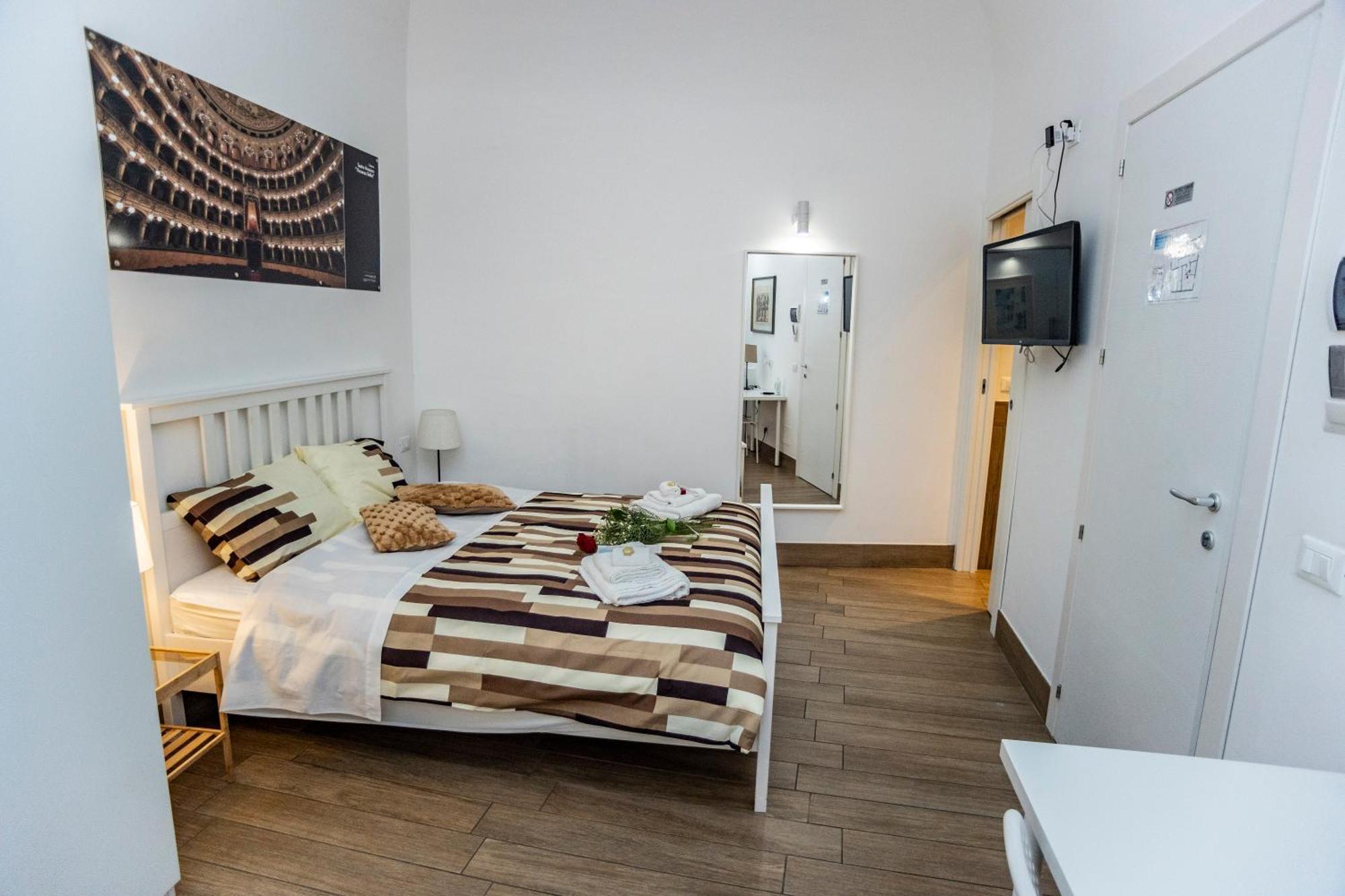Katane' Room'S Catania Bagian luar foto