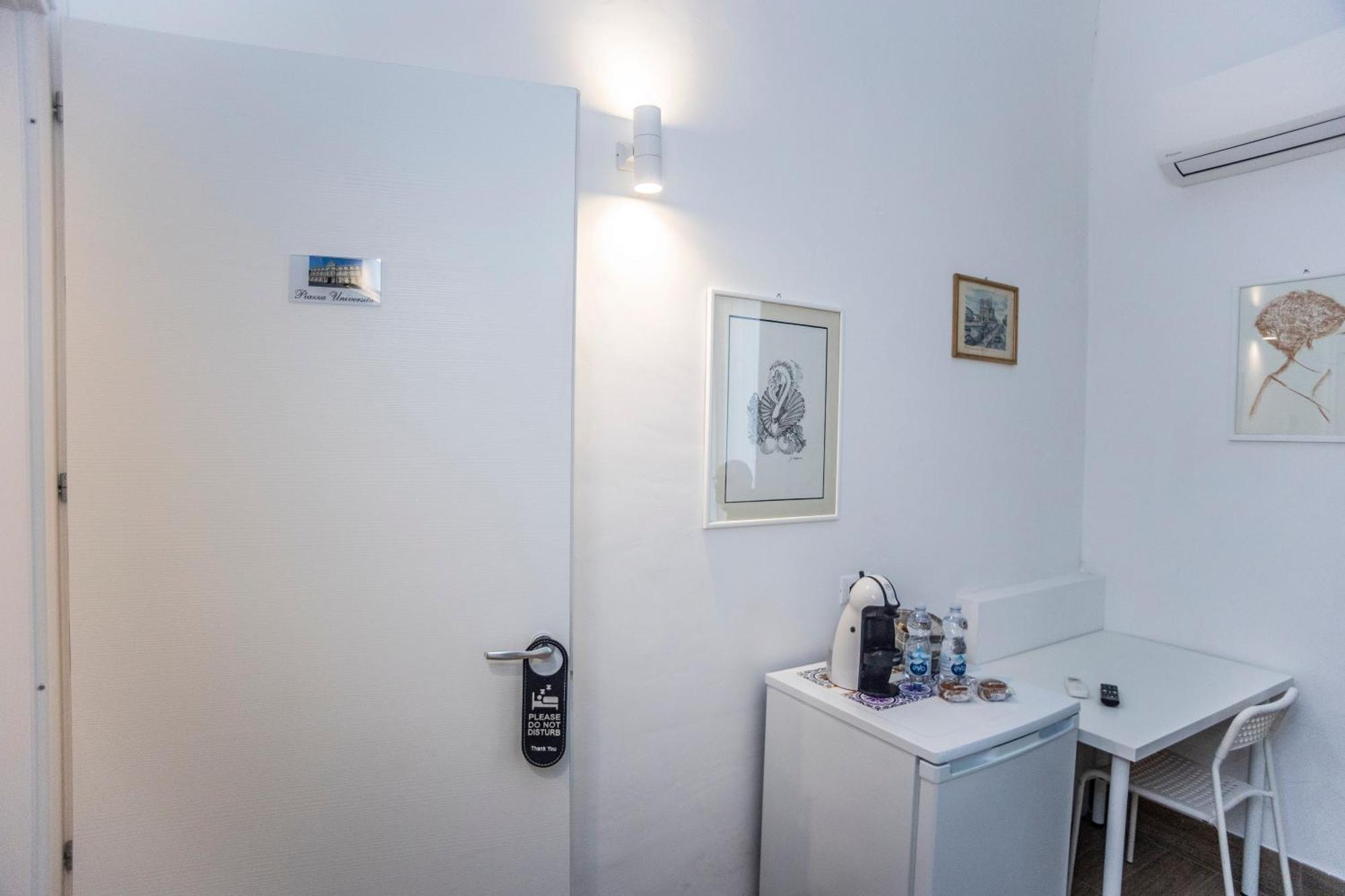 Katane' Room'S Catania Bagian luar foto