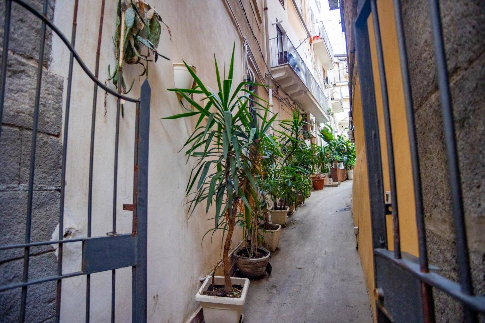 Katane' Room'S Catania Bagian luar foto
